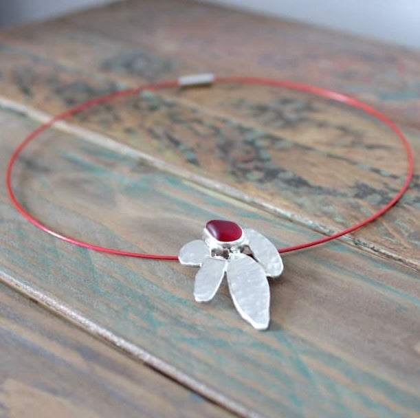 n°132•Pendentif Organique Rouge
