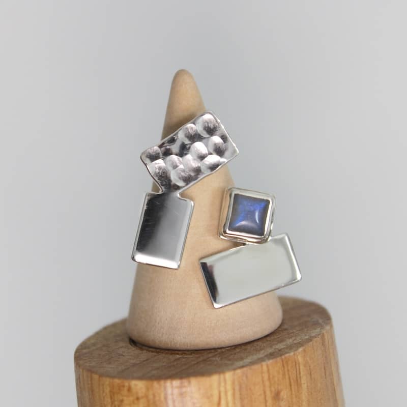 n°28•Bague Plateau Ajustable